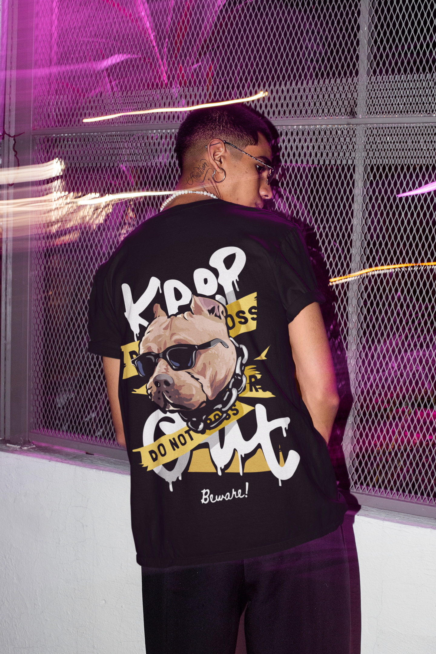 Keep Out - Regular Fit T-shirt